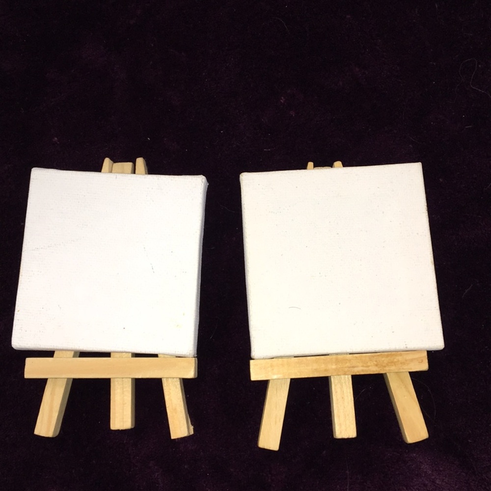 Small Easels